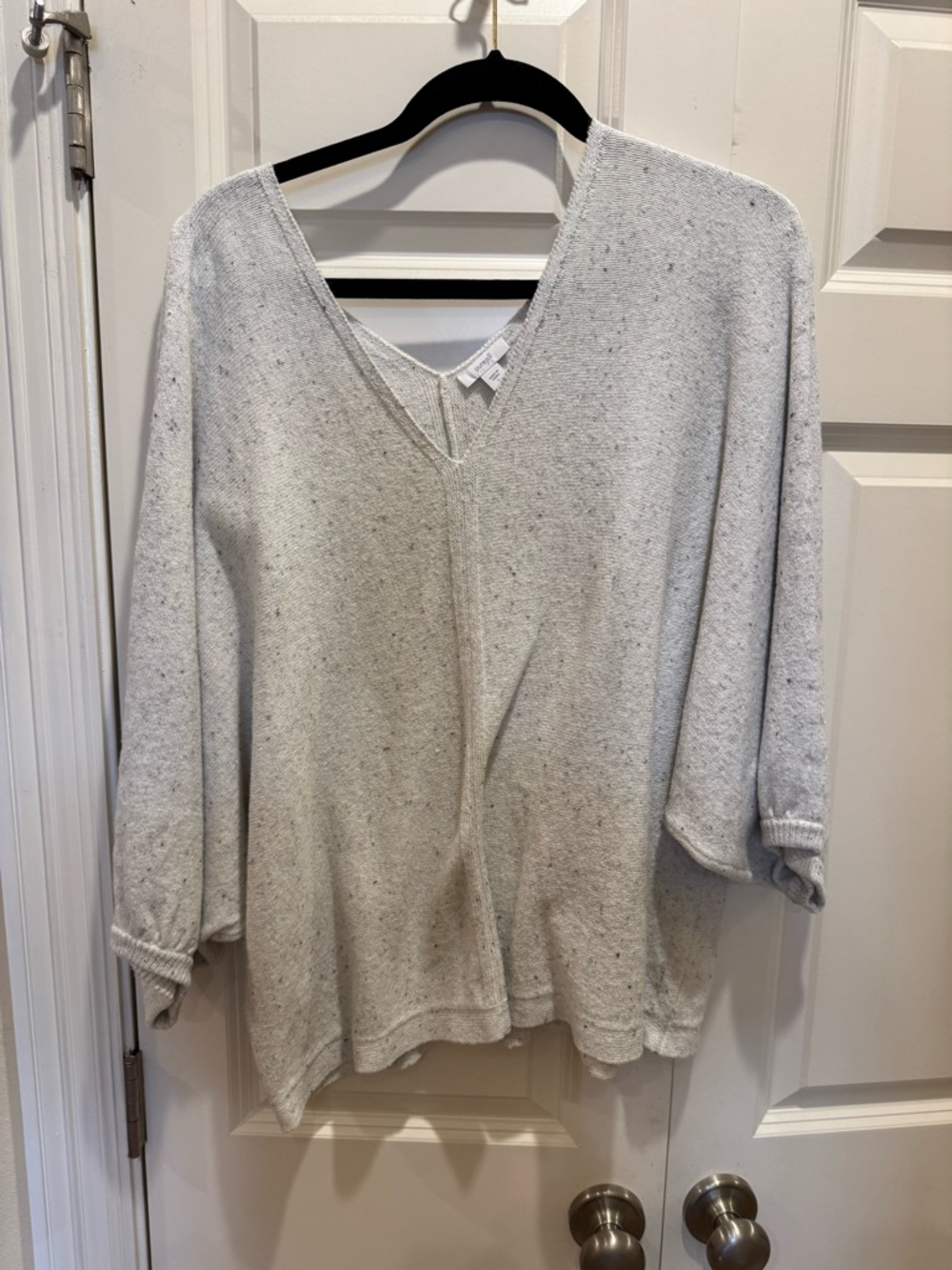 J. Jill V-Neck Women's Sweater in creamy heather white
